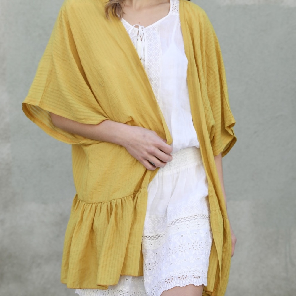 Mustard soft stripe kimono w/ruffle detail